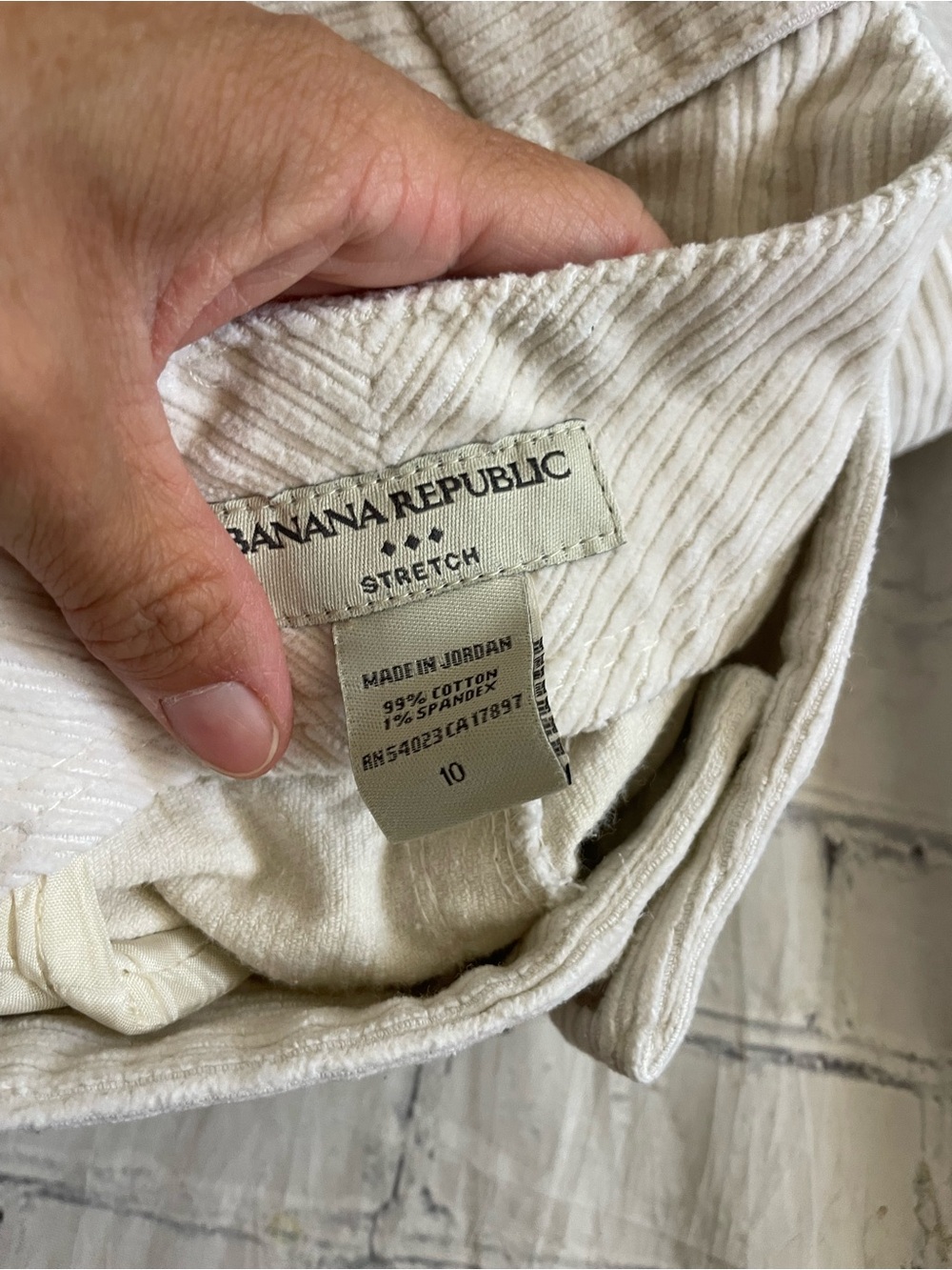Banana Republic Factory Cream Corduroy Pants - Picture 4 of 5